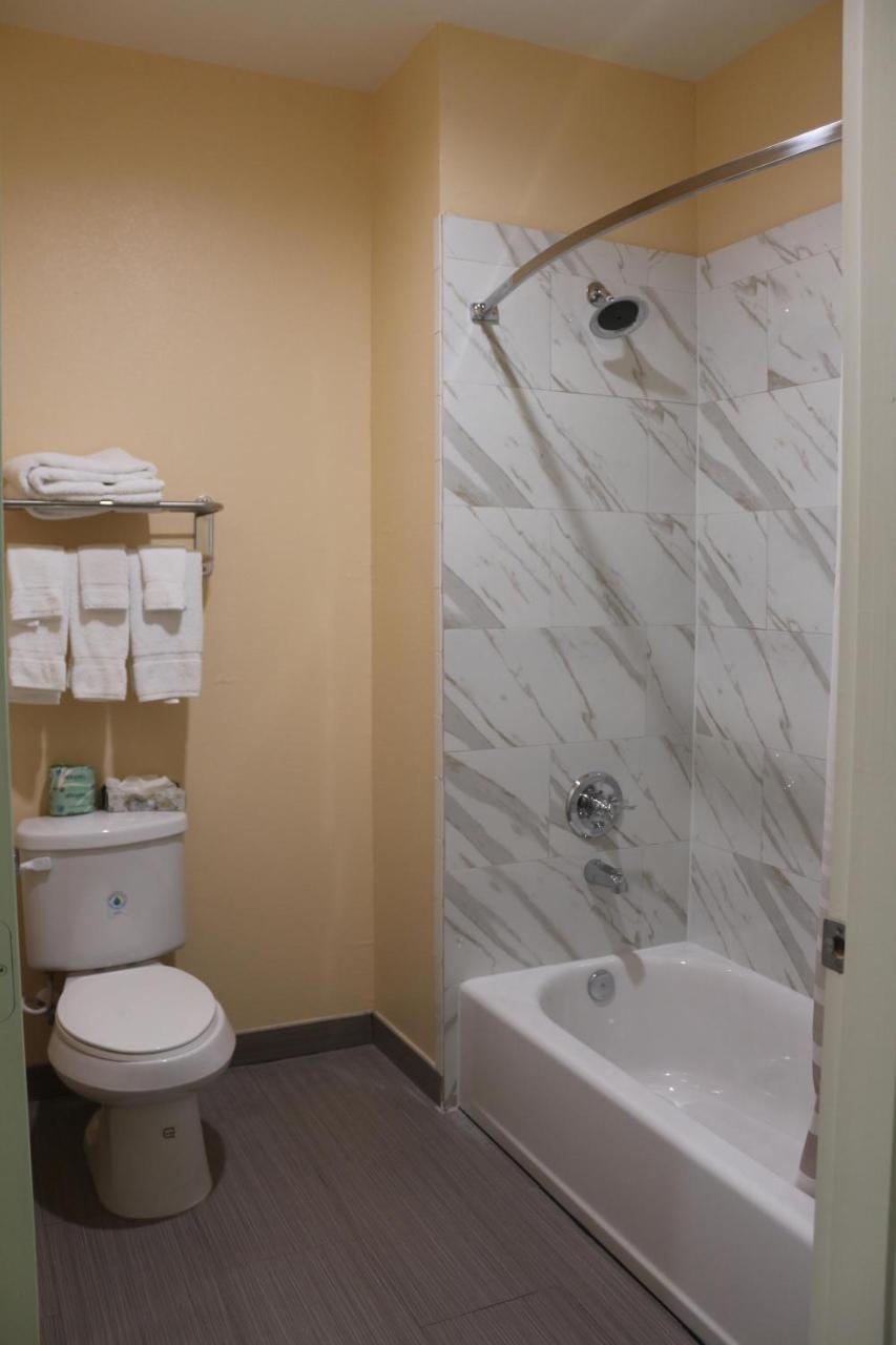 Express Inn And Suites Humble Buitenkant foto